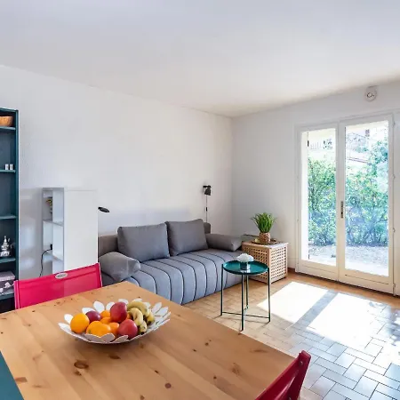 L'olivado By Interhome Carqueiranne